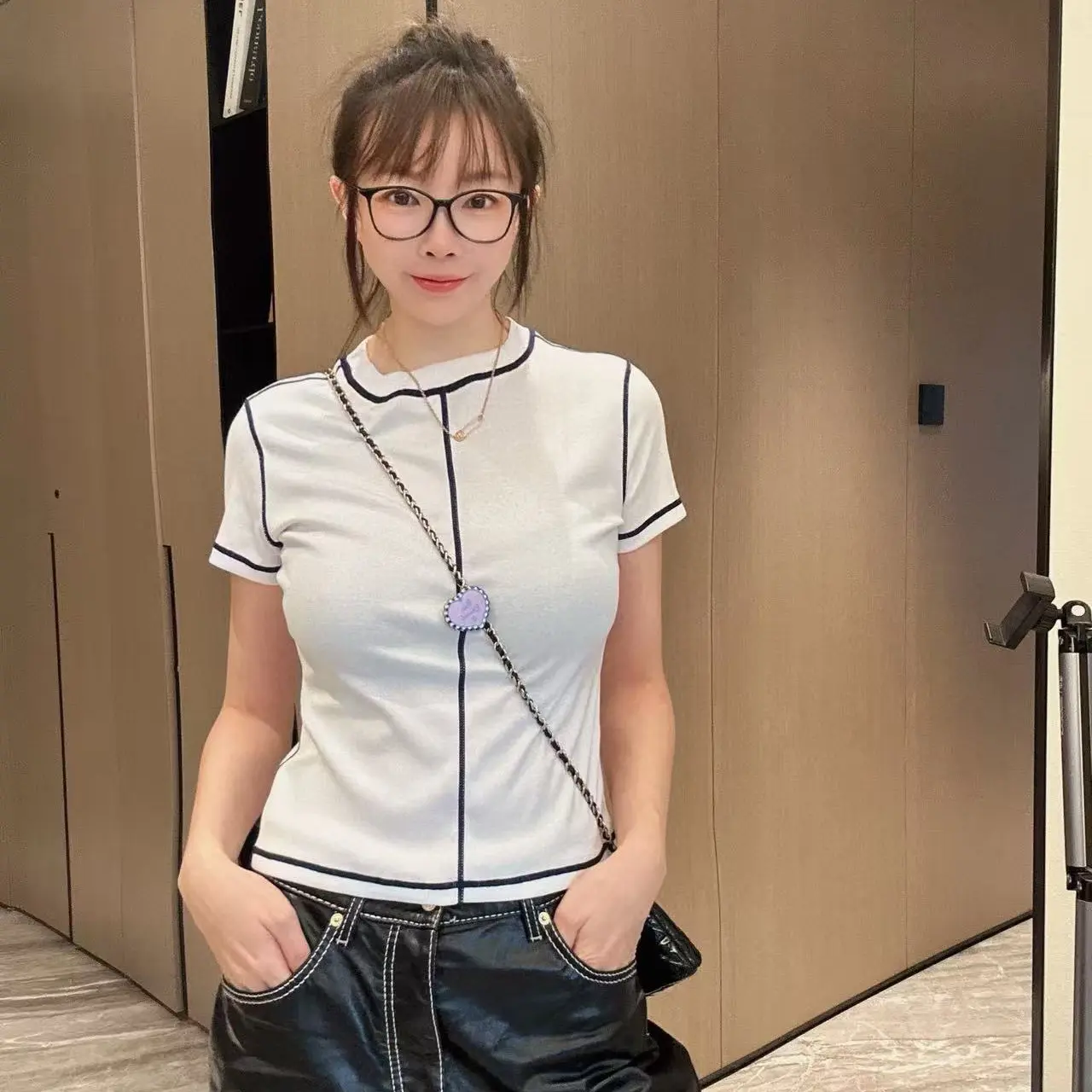 夏季新款纯棉撞色明线短袖T恤女圆领正肩时尚修身显瘦打底上衣