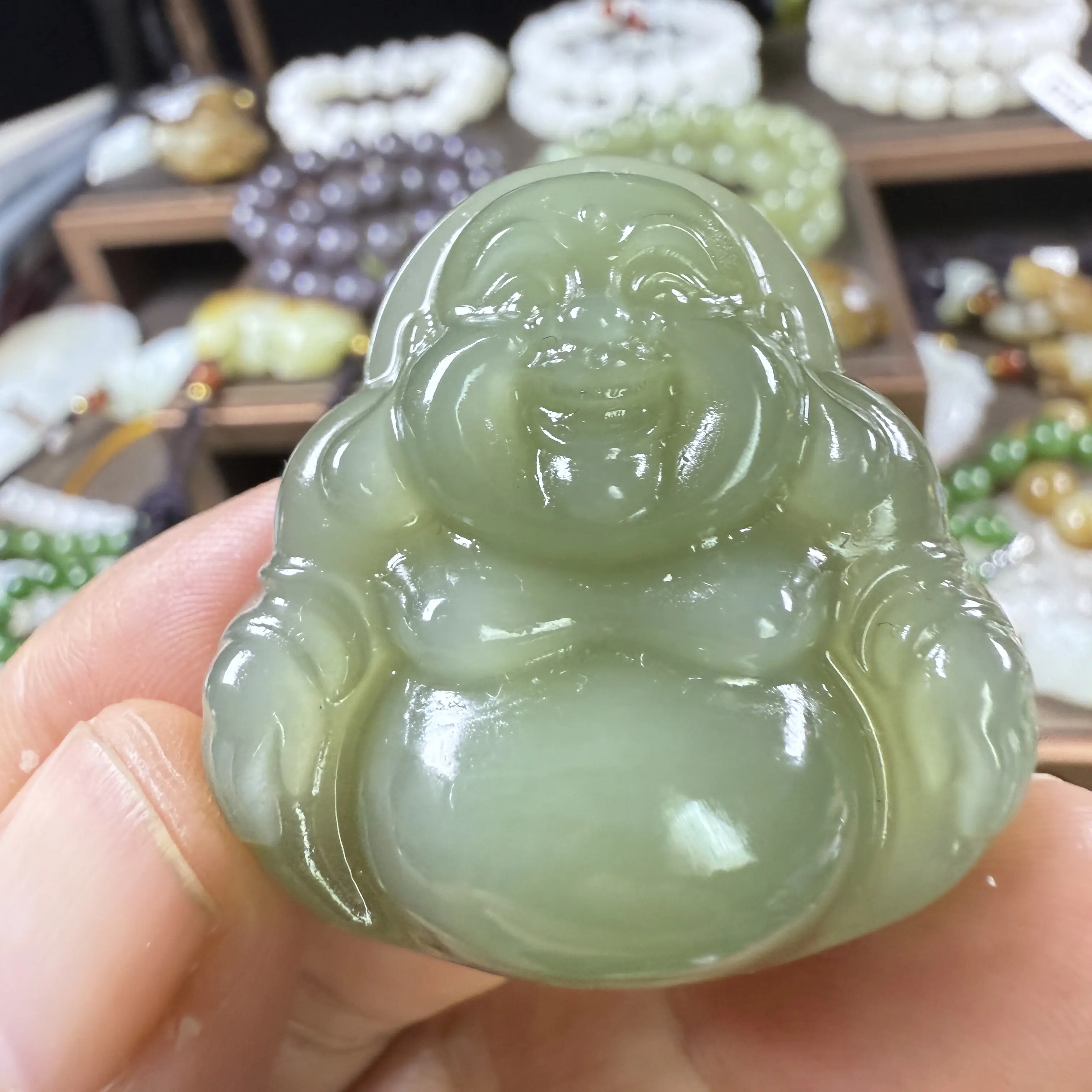 天然和田玉弥勒佛吊坠女款护身挂件