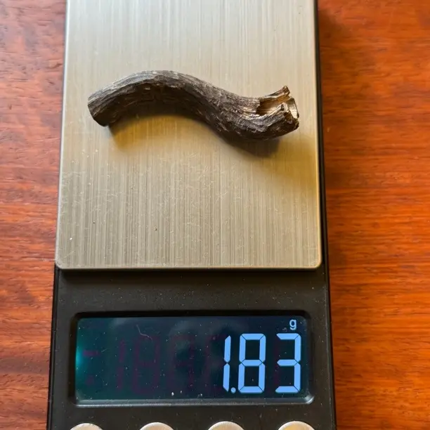 棋楠沉香熏香粉品香原材金三角黑棋1.8克