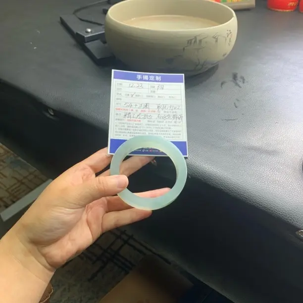 毛胚定制翡翠手镯