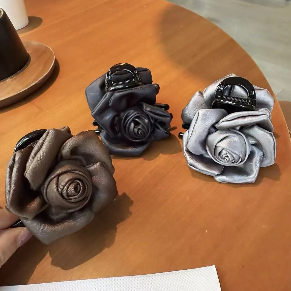 花朵抓夹森系高级感日韩女法式发夹后脑勺盘发公主头头饰