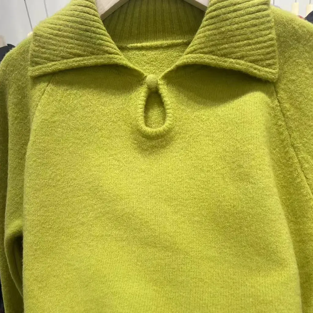 韩版翻领针织衫女秋冬新款简约纯色显瘦百搭长袖套头上衣