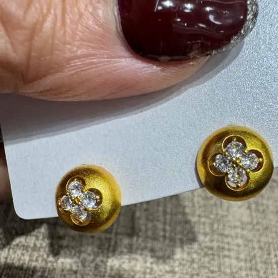 黄铜陶瓷耳饰 点钻四叶草拉丝圆球耳钉 轻奢小众时尚百搭耳饰