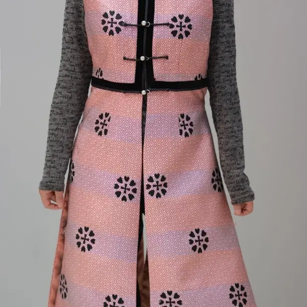 四季款纯色情侣马甲民族风时尚果绿色气质长款无袖设计