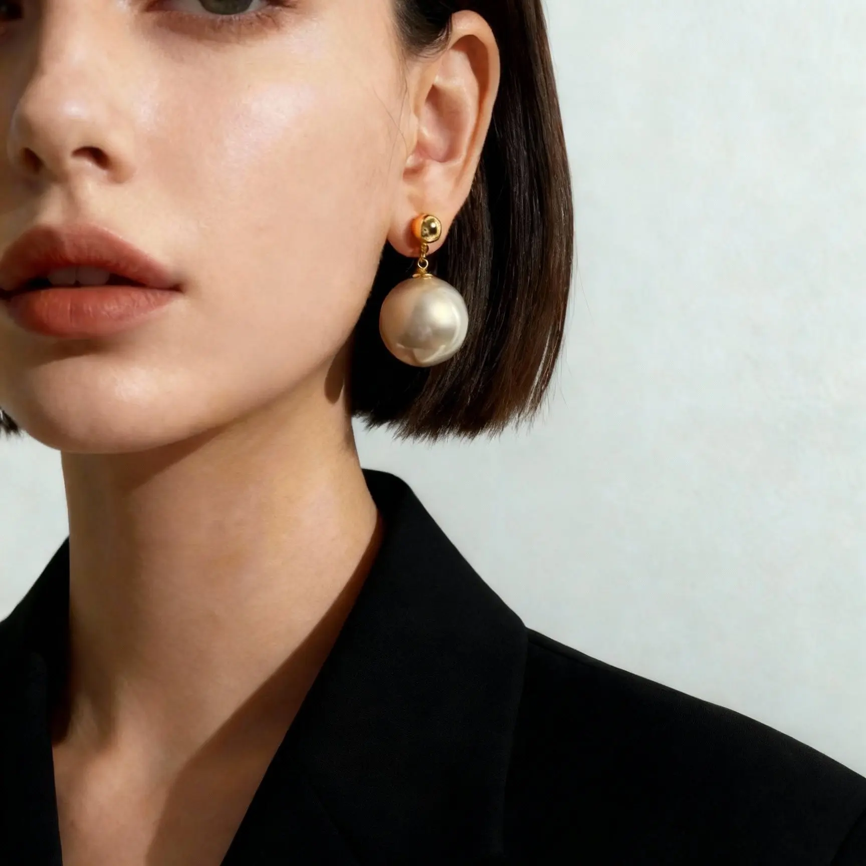 铜合金仿珍珠耳饰 气质耳环轻奢法式超大夸张简约百搭小香风耳钉