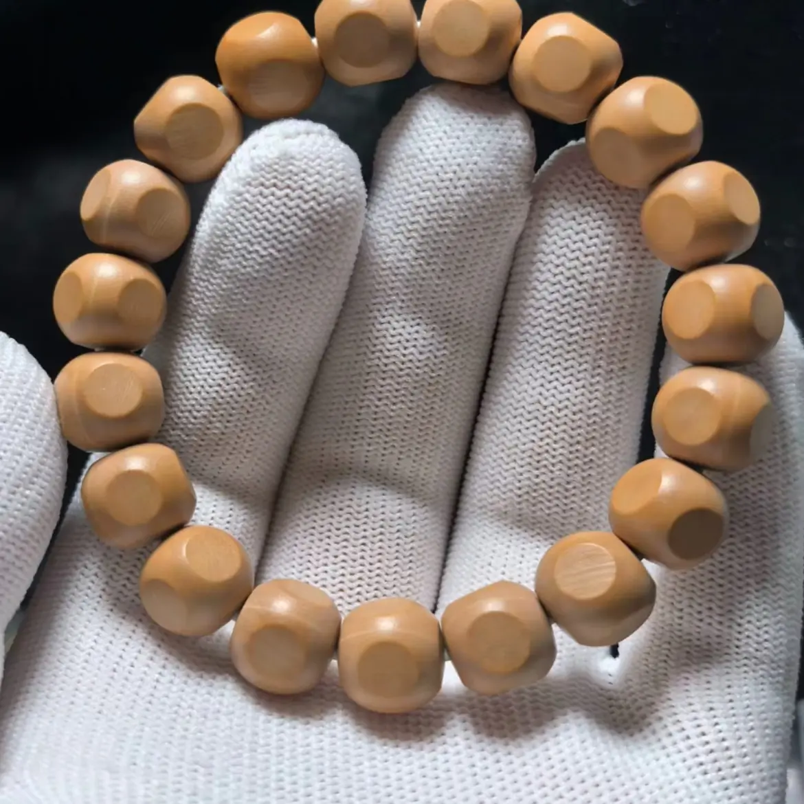 微瑕款六方猴头核桃雕刻单圈小尺寸高油密文玩男女同款