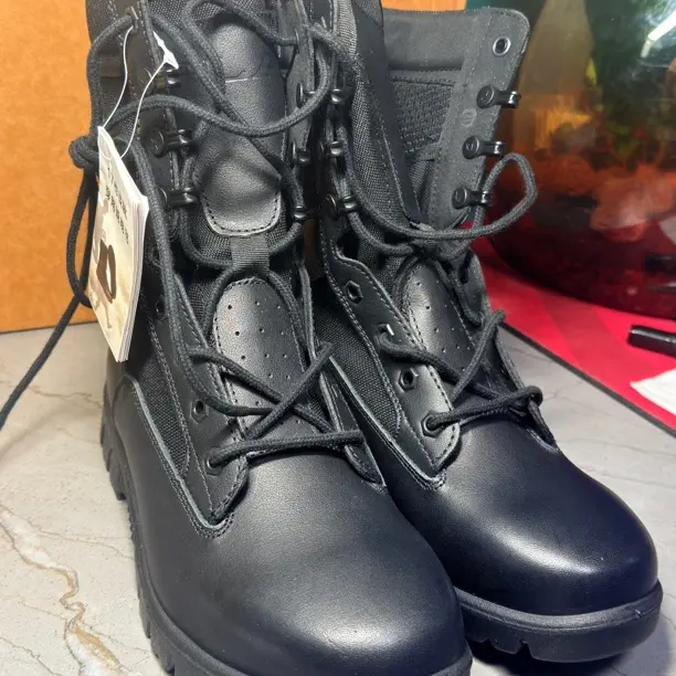 17 男士黑色真皮高帮户外防滑耐磨登山工装靴