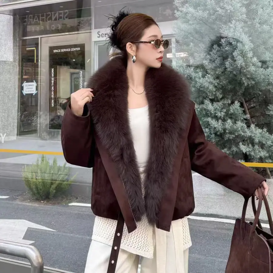秋冬可脱卸狐狸毛袖口的时尚洋气皮草外套女显瘦