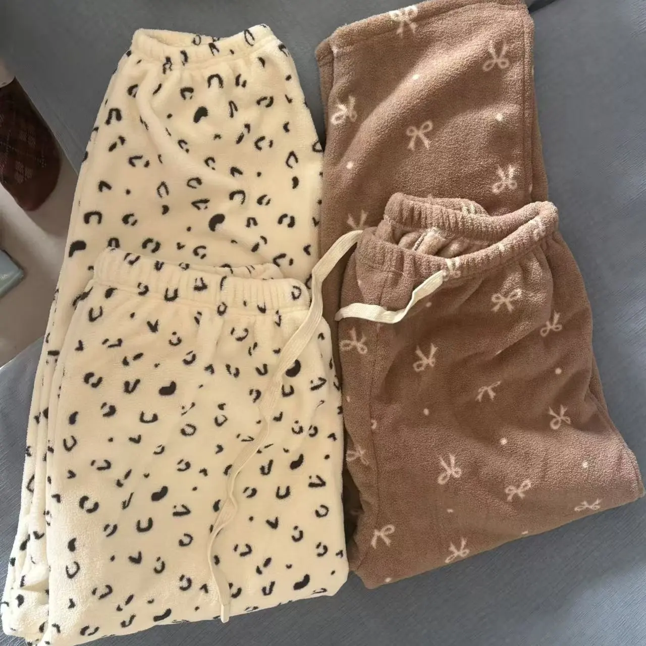 甜美珊瑚绒女款秋冬加厚保暖家居睡裤