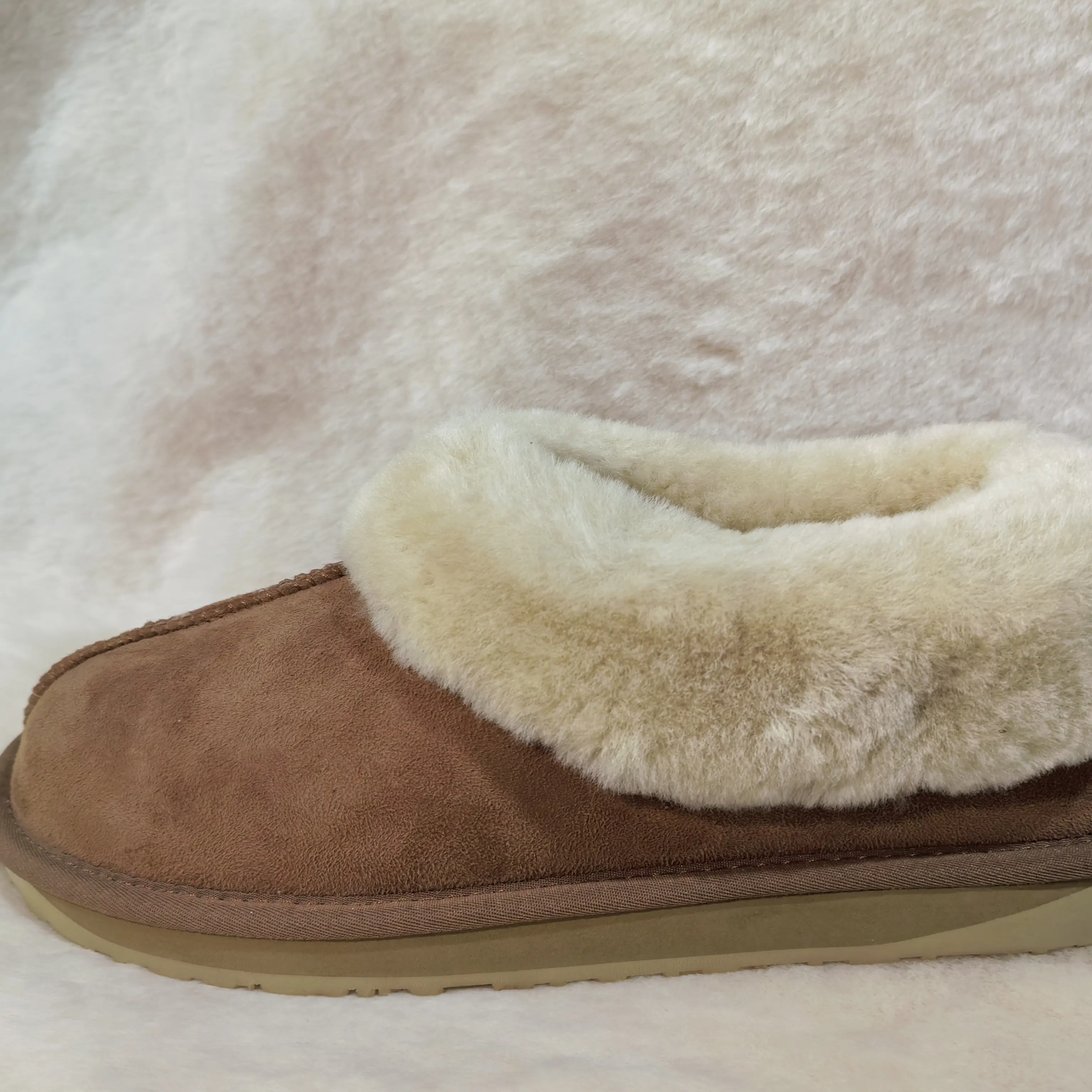 【塔茨特】冬季防滑加厚加绒皮毛一体羊皮短款雪地靴