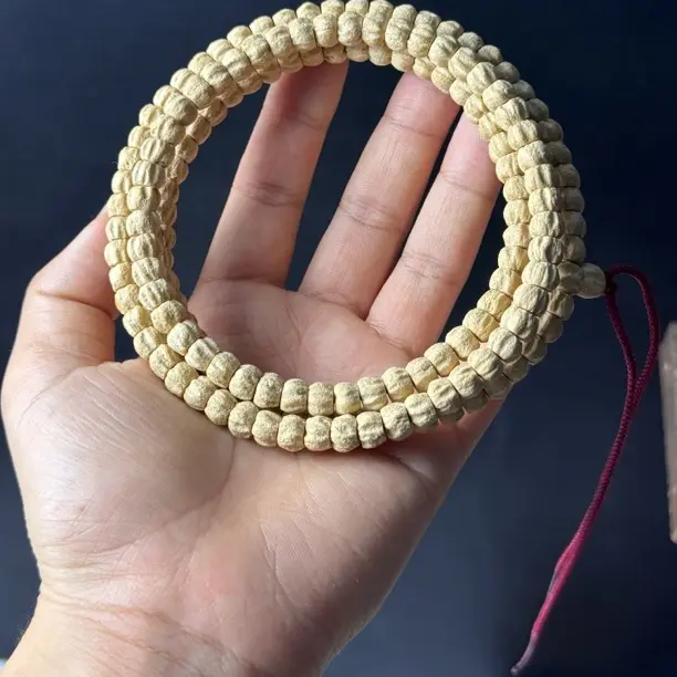 热振直切顺纹鬼脸百香籽108长串脖挂