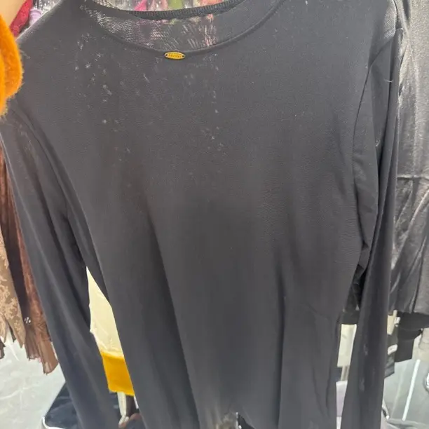 长袖秋冬染色针织修身黑色T恤时尚不褪色圆领纯色