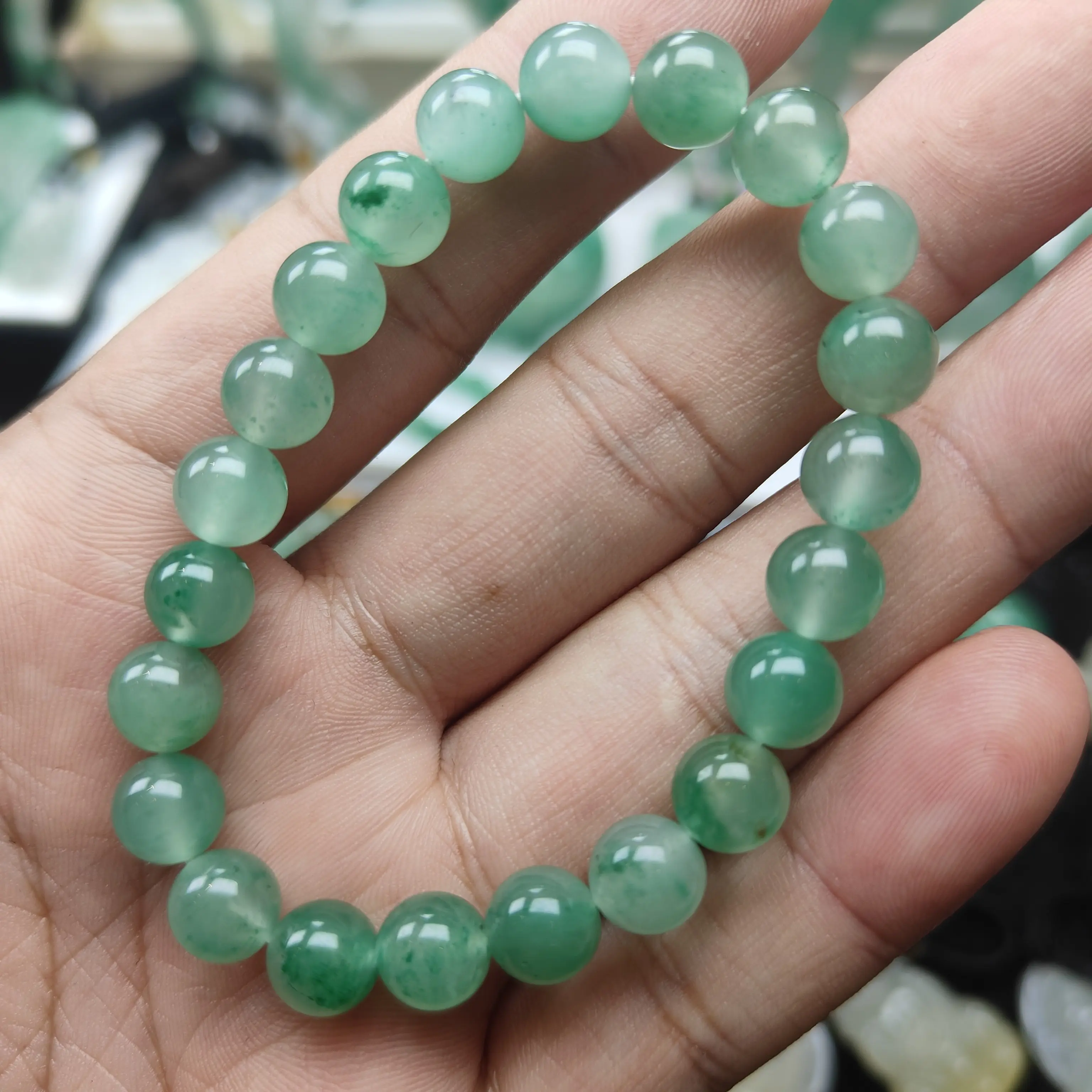 天然石英质玉非洲翠8mm手串