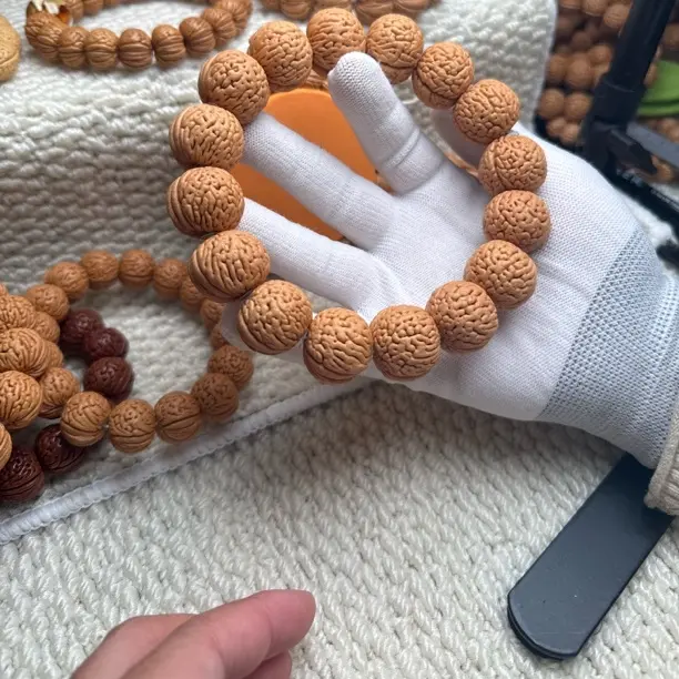 脑纹精品核桃手串麒麟纹文玩核桃手串京八棱桃核珠原皮猴头手把件