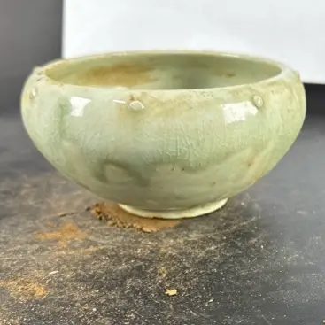 漂亮的小瓷罐素色