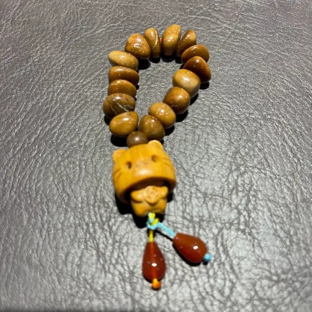 纯天然库克随型猫咪文玩手捻