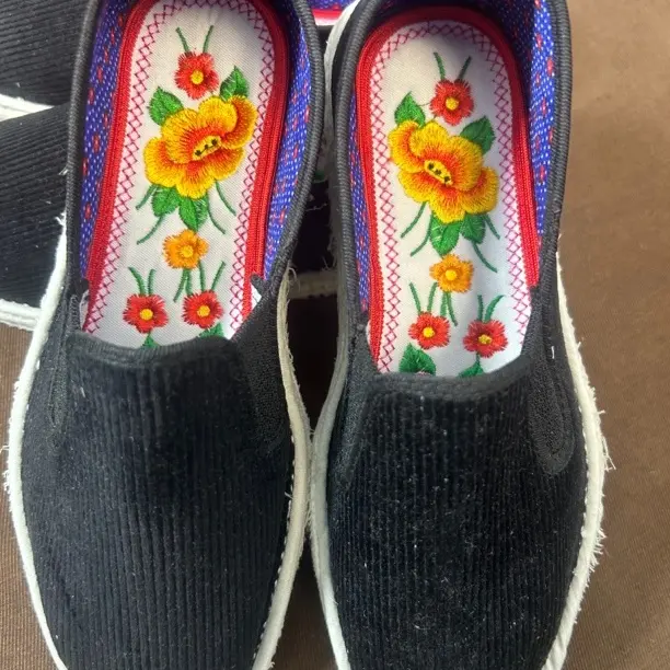 手工纳底千层底透气休闲布鞋白底条绒鞋面