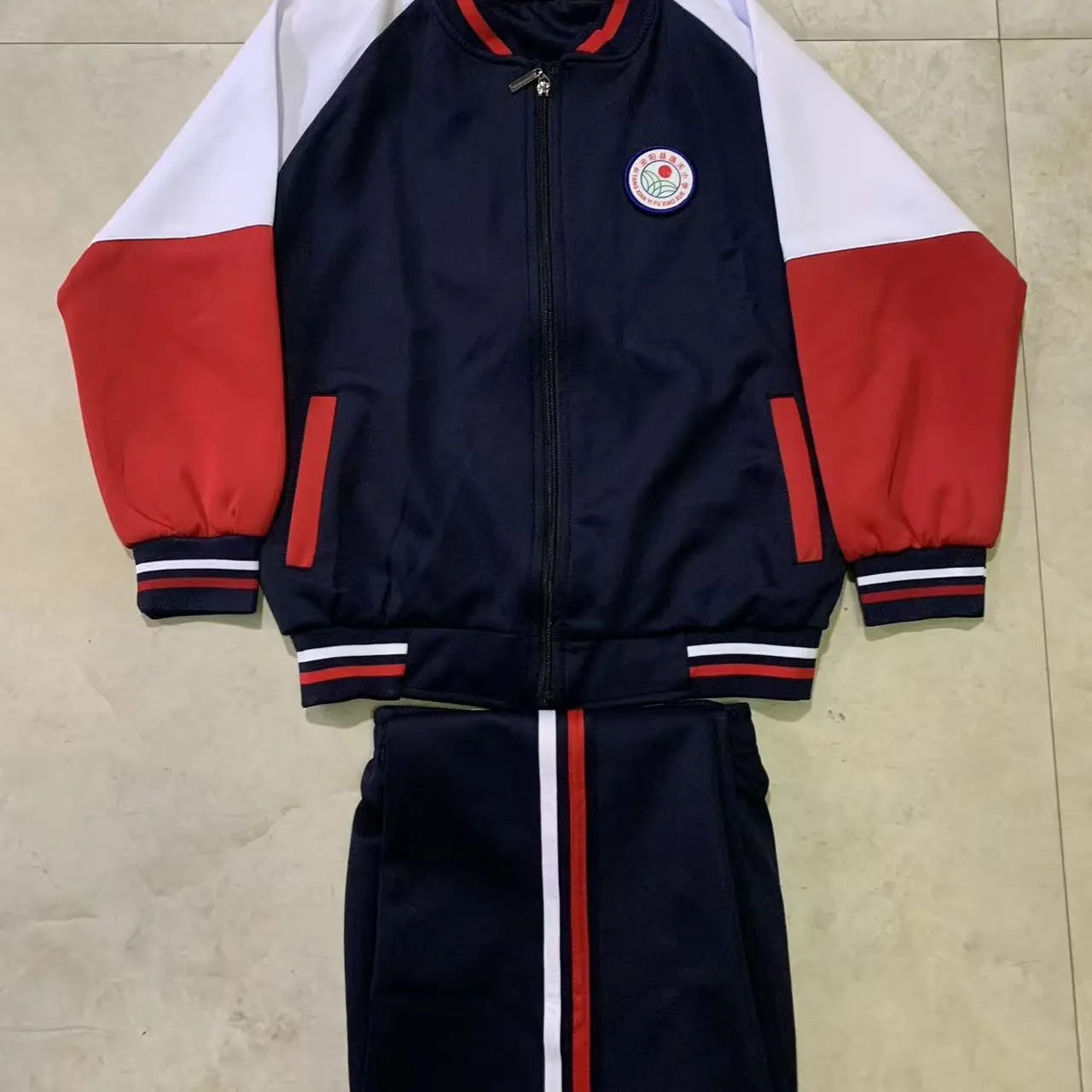 逸夫 小学生春秋运动款校服男女生同款服装