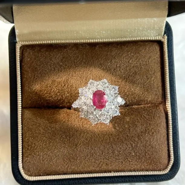 925银镶嵌1.2ct天然红宝石豪镶戒指满钻镶嵌精致气质