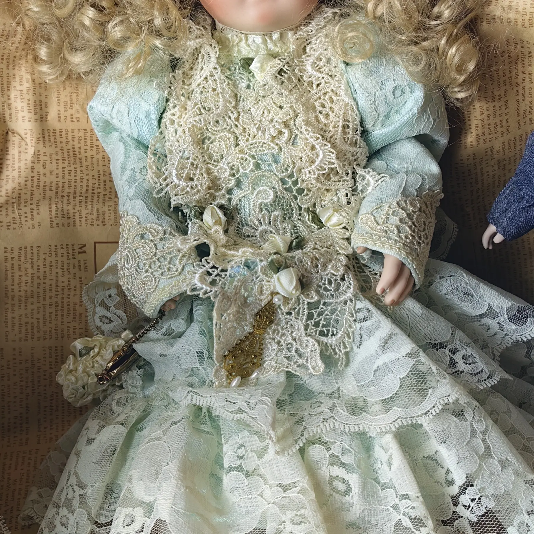 维多利亚娃娃借浓汤娃娃出限量2000个