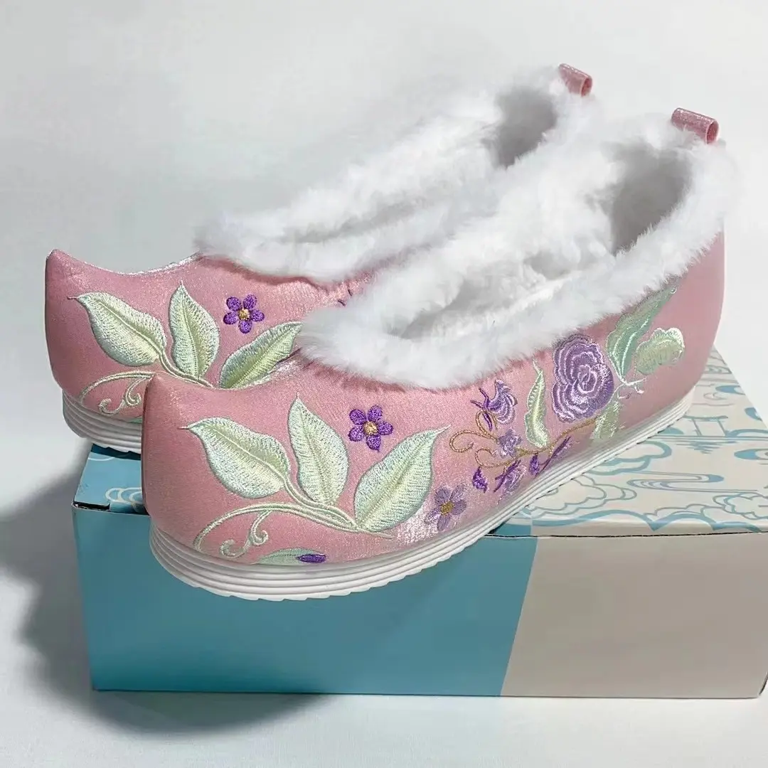 绣花鞋女古风古装棉鞋