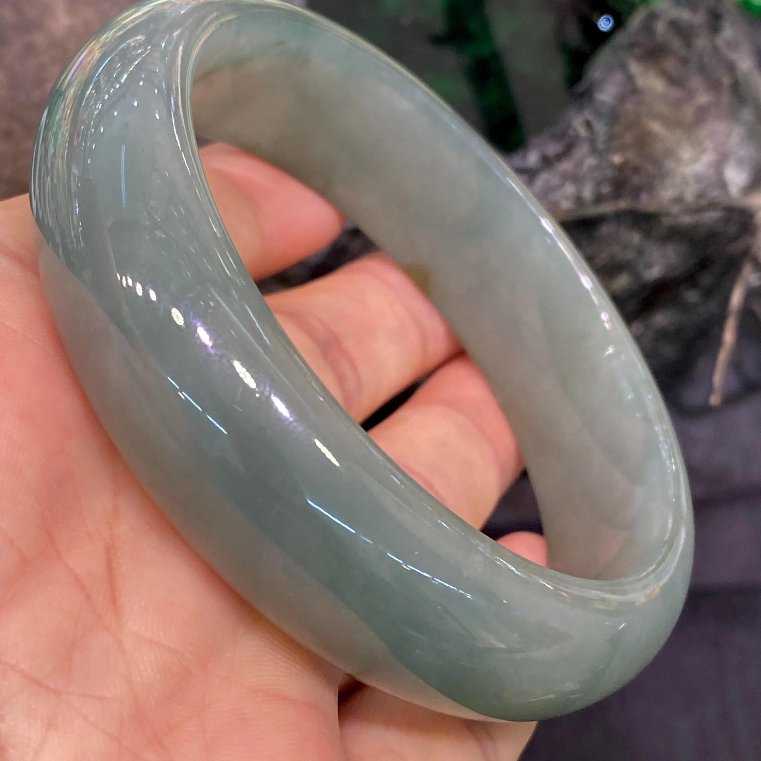 冰种蓝水翡翠手镯