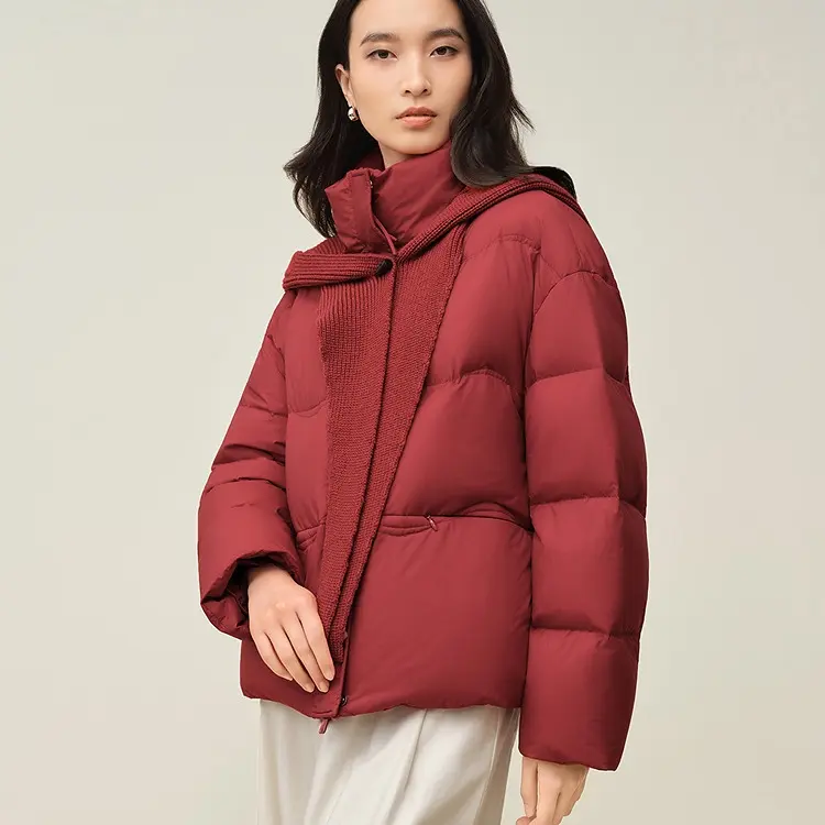 红色针织连帽短款韩版女士冬季保暖外套