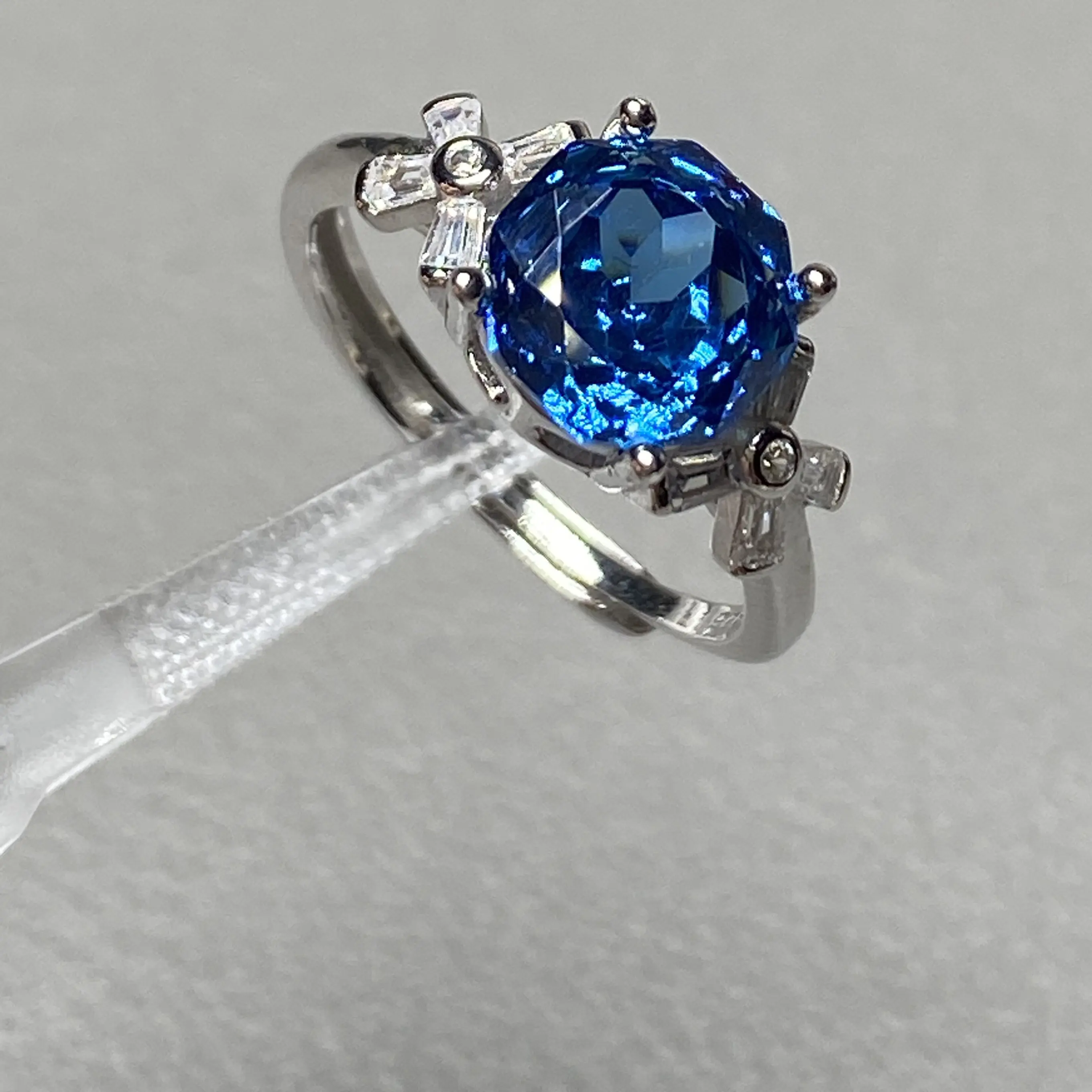 巴西蓝色妖姬魔鬼蓝色 轻奢开口戒指8*8尺寸 012