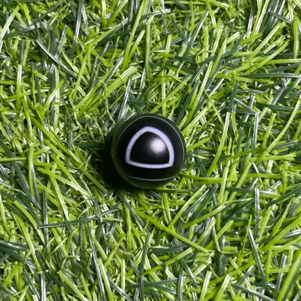 俏色金刚眼8字圆珠配饰。尺寸16mm。亚光未打孔。西藏新疆不包邮到付