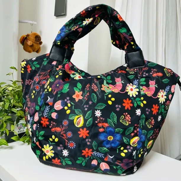 大号手提包手拎包拉链耐磨背包印花肩包单肩款通勤风