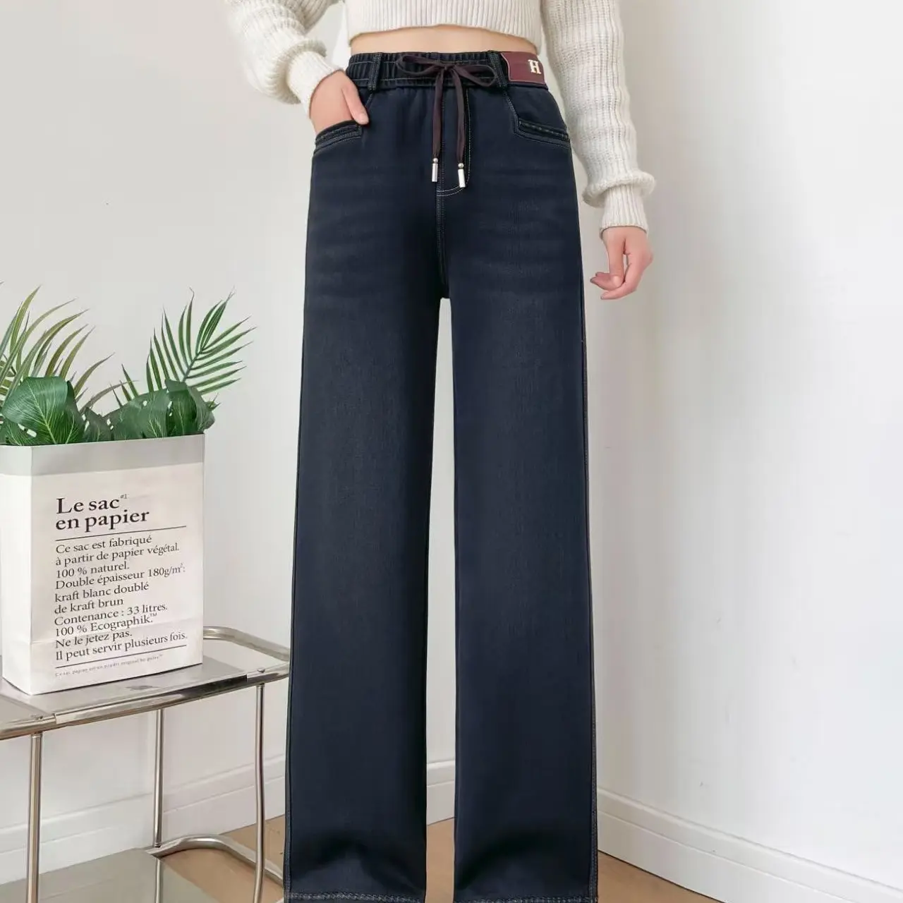 秋冬加绒高腰宽松显瘦窄版直筒牛仔裤（新疆西藏不发货）