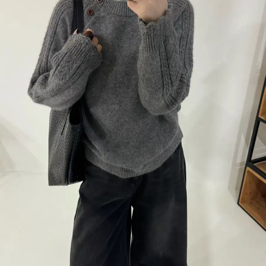 【T—8005】秋冬韩版半高领木扣宽松百搭针织套头衫女内搭外