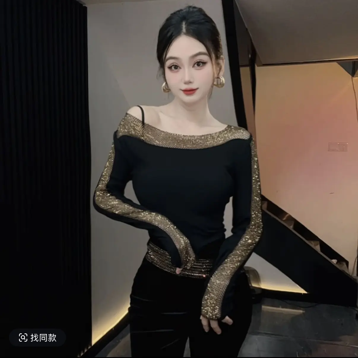 冬季新款性感镂空烫钻长袖修身显瘦打底T恤内搭上衣女百搭