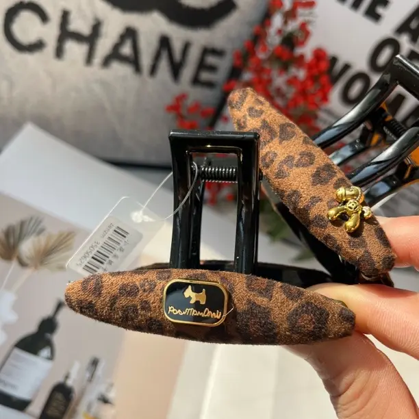 秋冬豹纹布艺抓夹夹子发卡女高级感复古后脑勺鲨鱼夹盘发发饰发夹