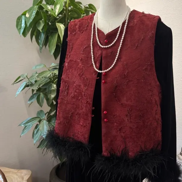 红色提花加棉新中式国风马甲女秋冬盘扣毛毛复古坎肩背心马夹