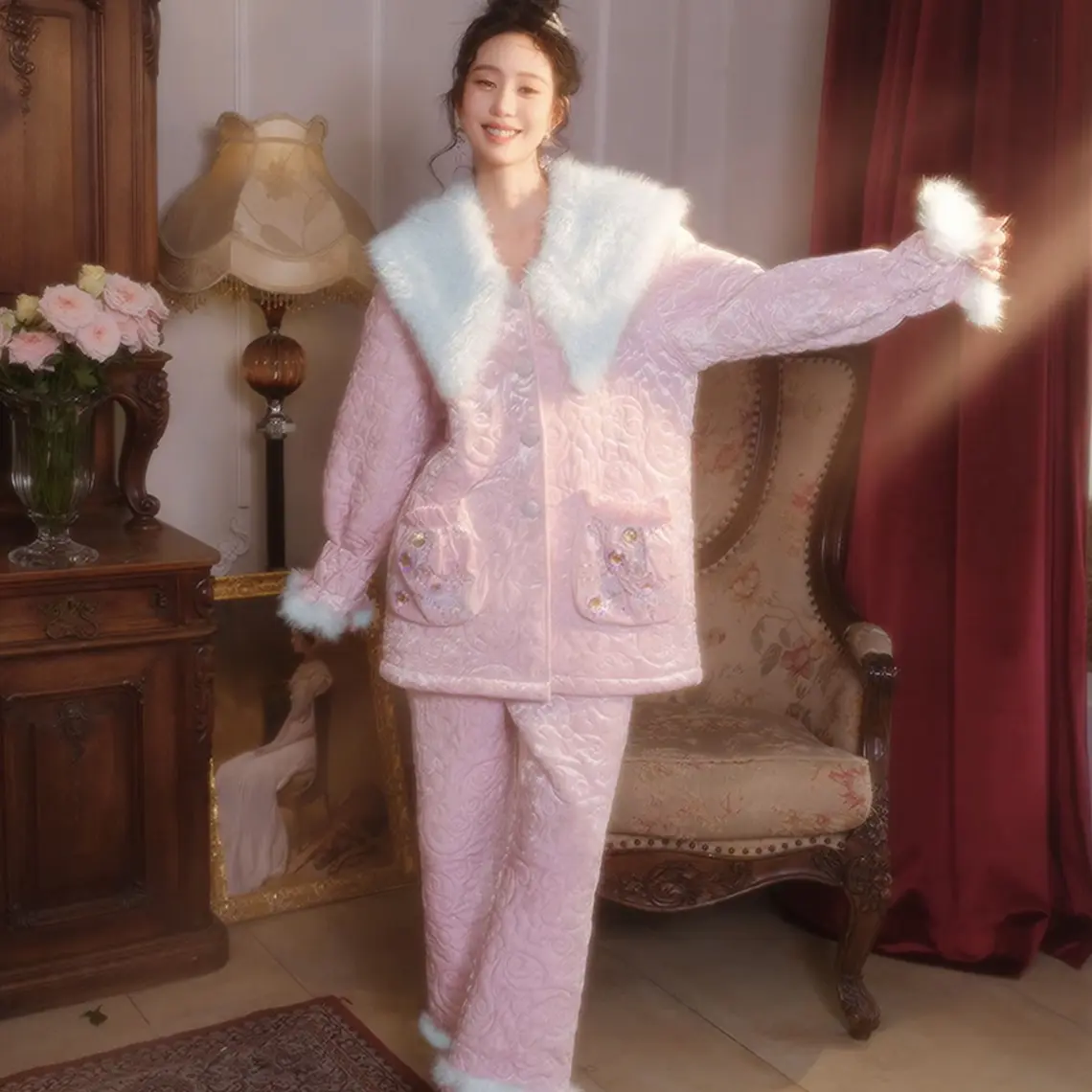 丝绒刺绣三层加厚夹棉加绒宽松冬季女士可外穿睡衣家居服套装