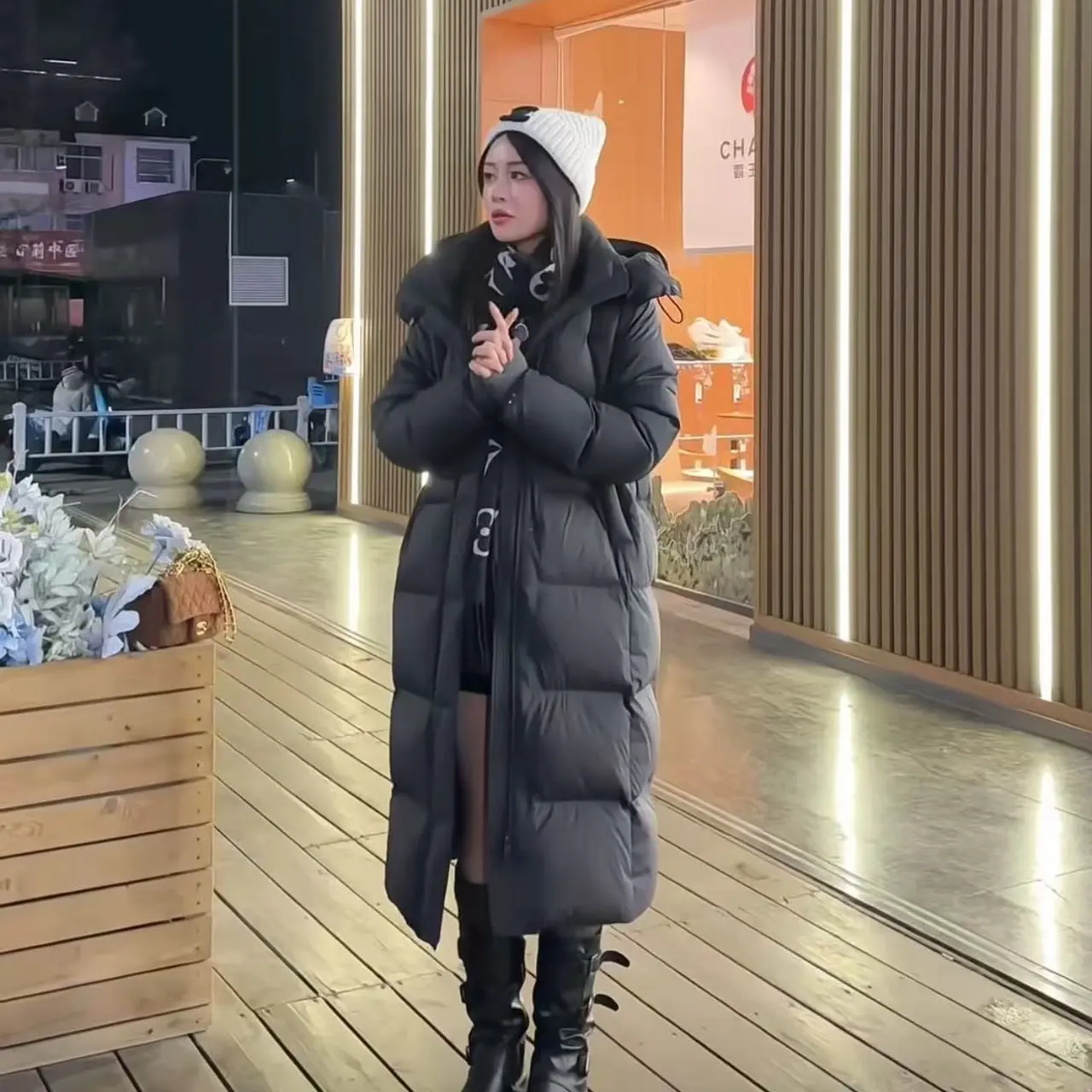 香港一诺长款7152告白气球 衣长106 充绒量272克