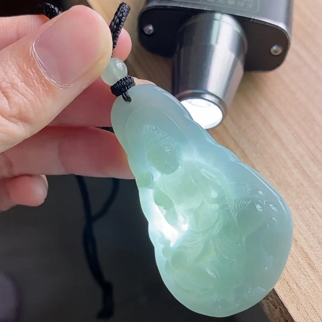 天然缅甸A货翡翠冰润细腻手工雕刻大势至菩萨58.2*35.8*11.7