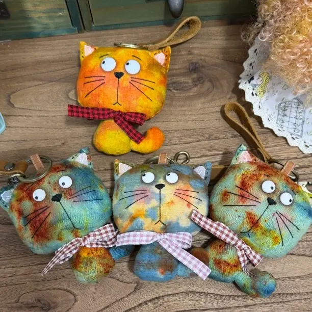 布艺手作玩偶大脸猫
