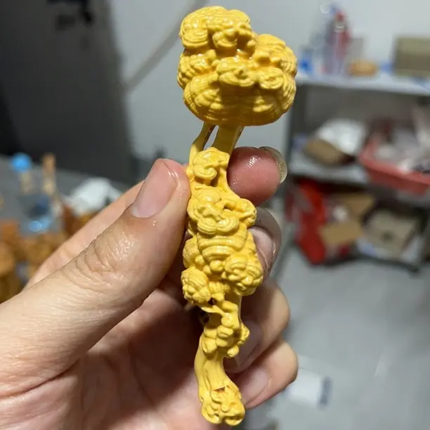 黄杨木雕微暇灵芝如意手把件高档文玩家居装饰摆件