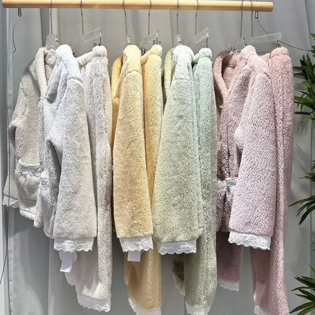 秋冬加厚珊瑚绒保暖可外穿长袖睡衣家居服