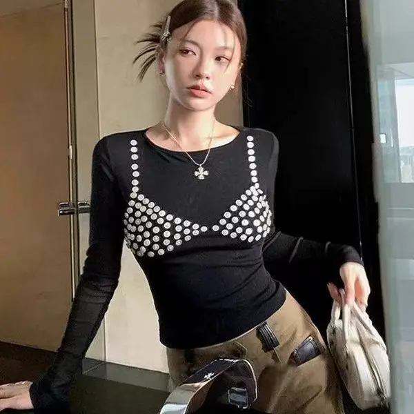 8738修身显瘦常规款长袖常规圆领T恤打底衫时尚