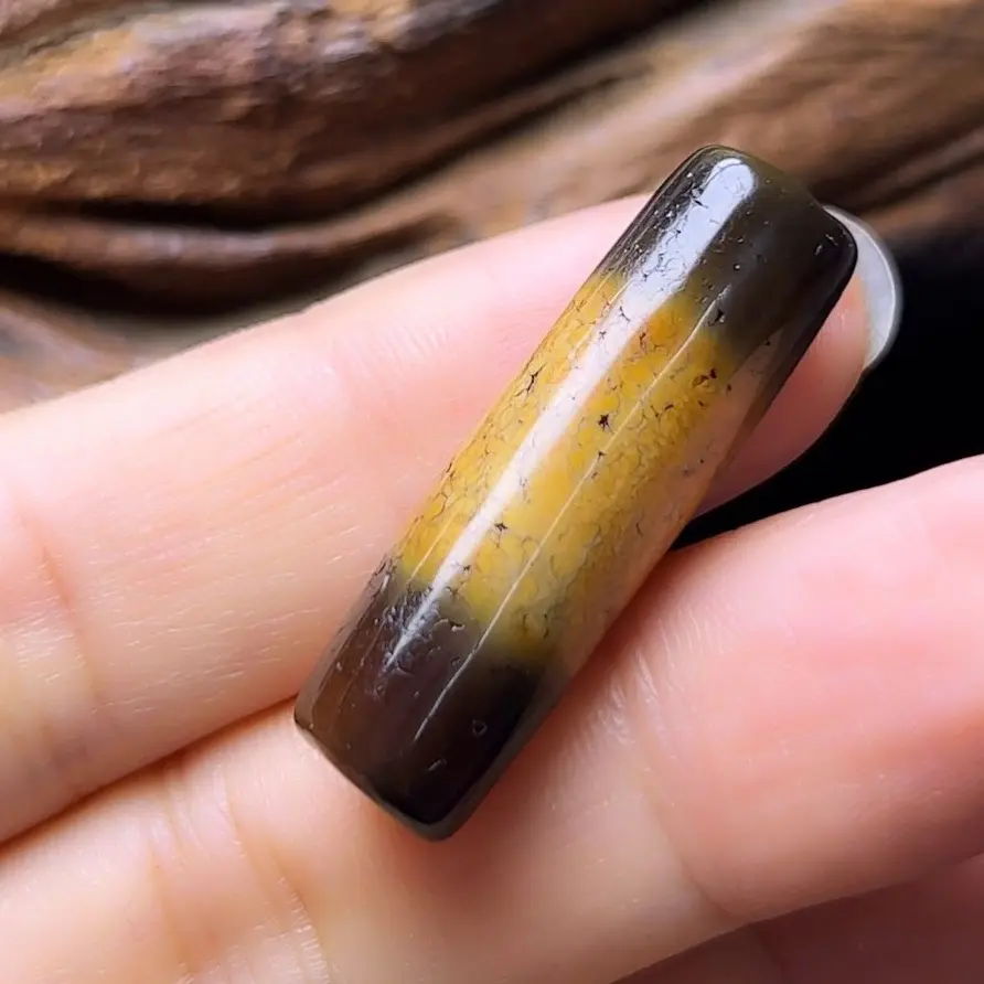 【一物一拍】任晓攀老料金沁龙鳞一线药师珠-32.6/10mm福利