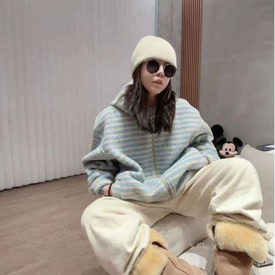 秋冬新款条纹韩版软糯连帽抽绳摇粒绒保暖外套