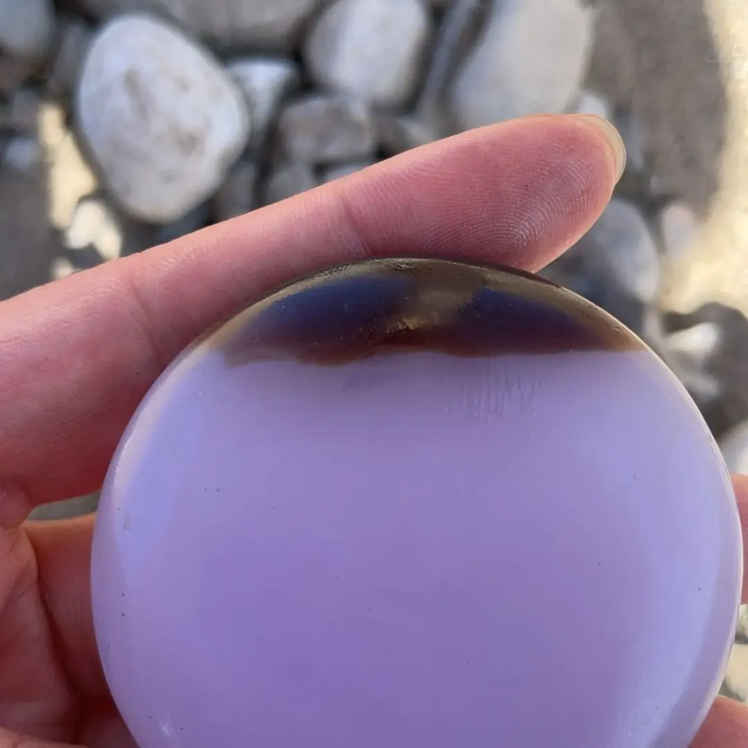 新疆天然紫罗蓝带糖吊坠