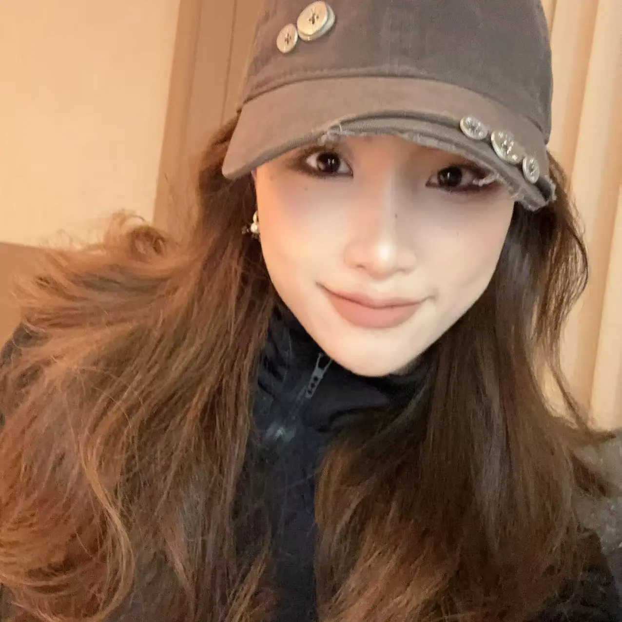 纽扣做旧破洞棒球帽女宽帽檐大脸显脸小韩版鸭舌帽大头围百搭春夏