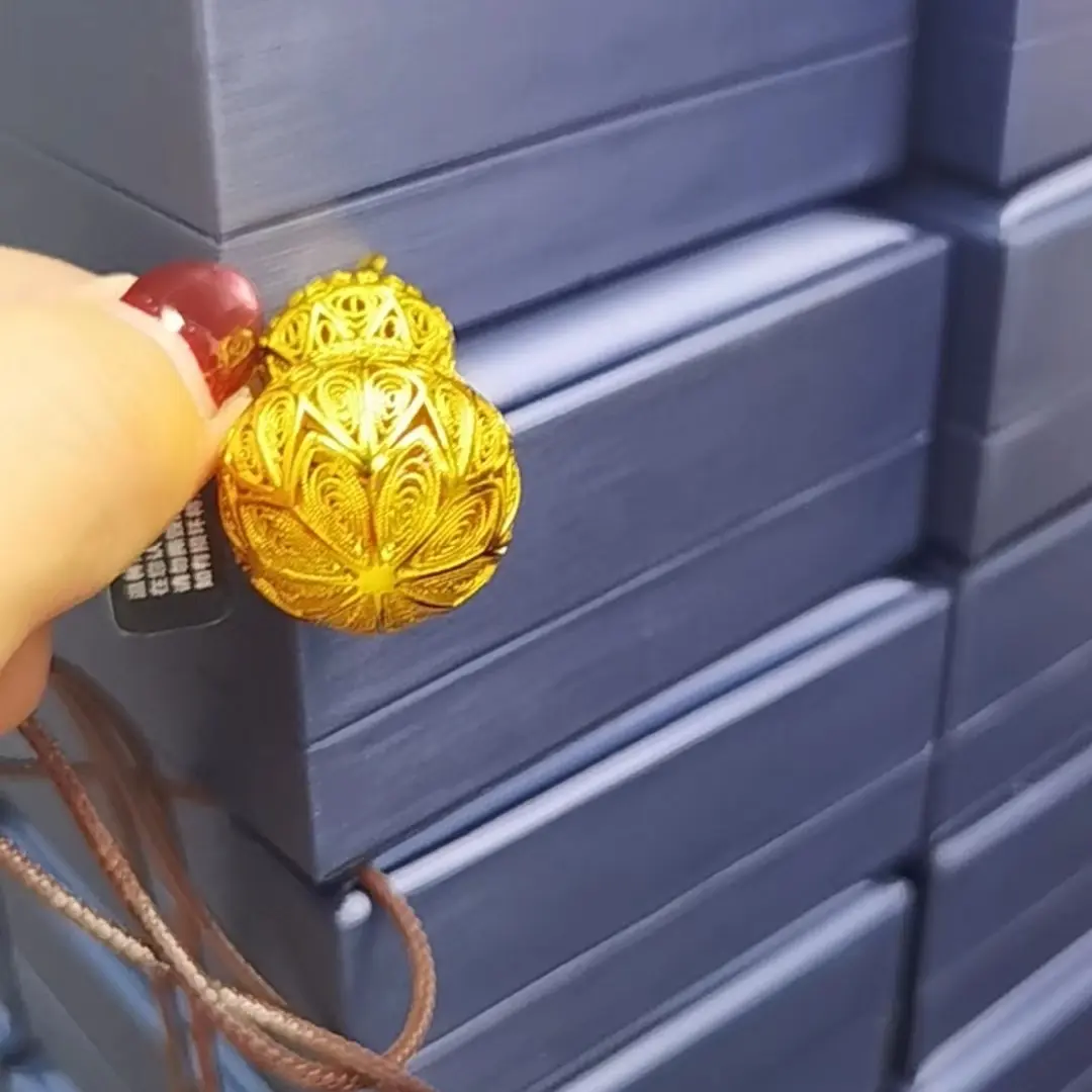 黄铜亚克力吊坠 铜合金古法镂空金色莲花葫芦吊坠时尚项链饰品