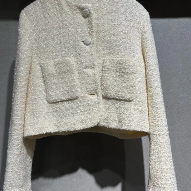 宇姐精选 30662 纳薇小香风短款外套女粗花呢高级感气质上衣