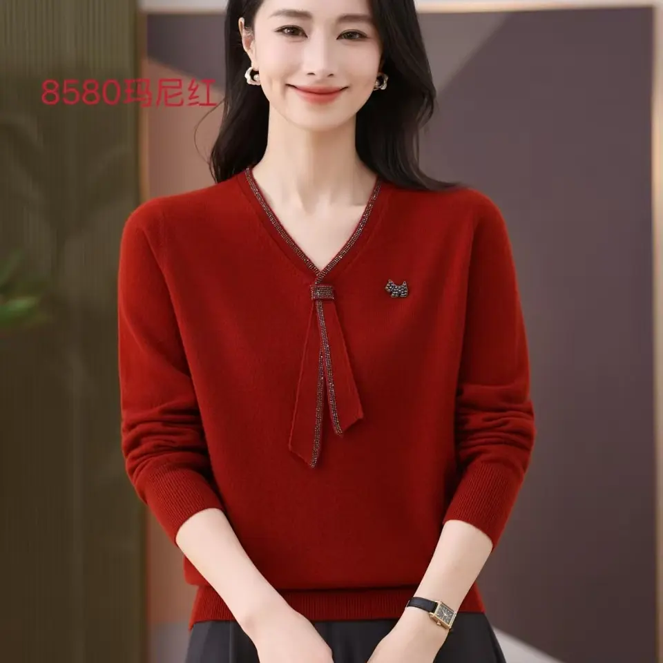 鄂尔多斯市100%羊毛V领纯色中老年女衫
