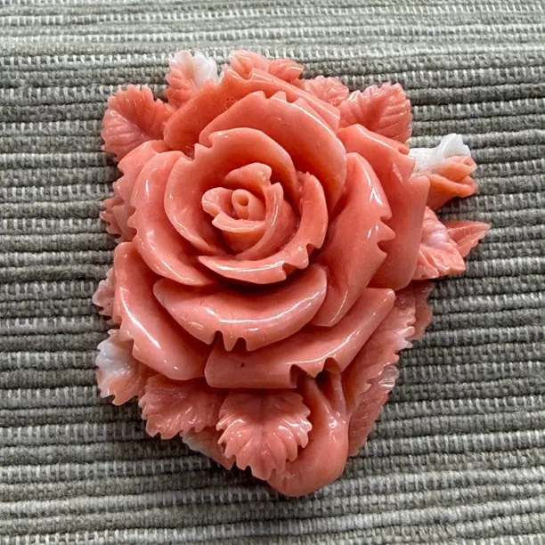 红珊瑚莫莫极致粉玫瑰花件适合设计吊坠胸针款
